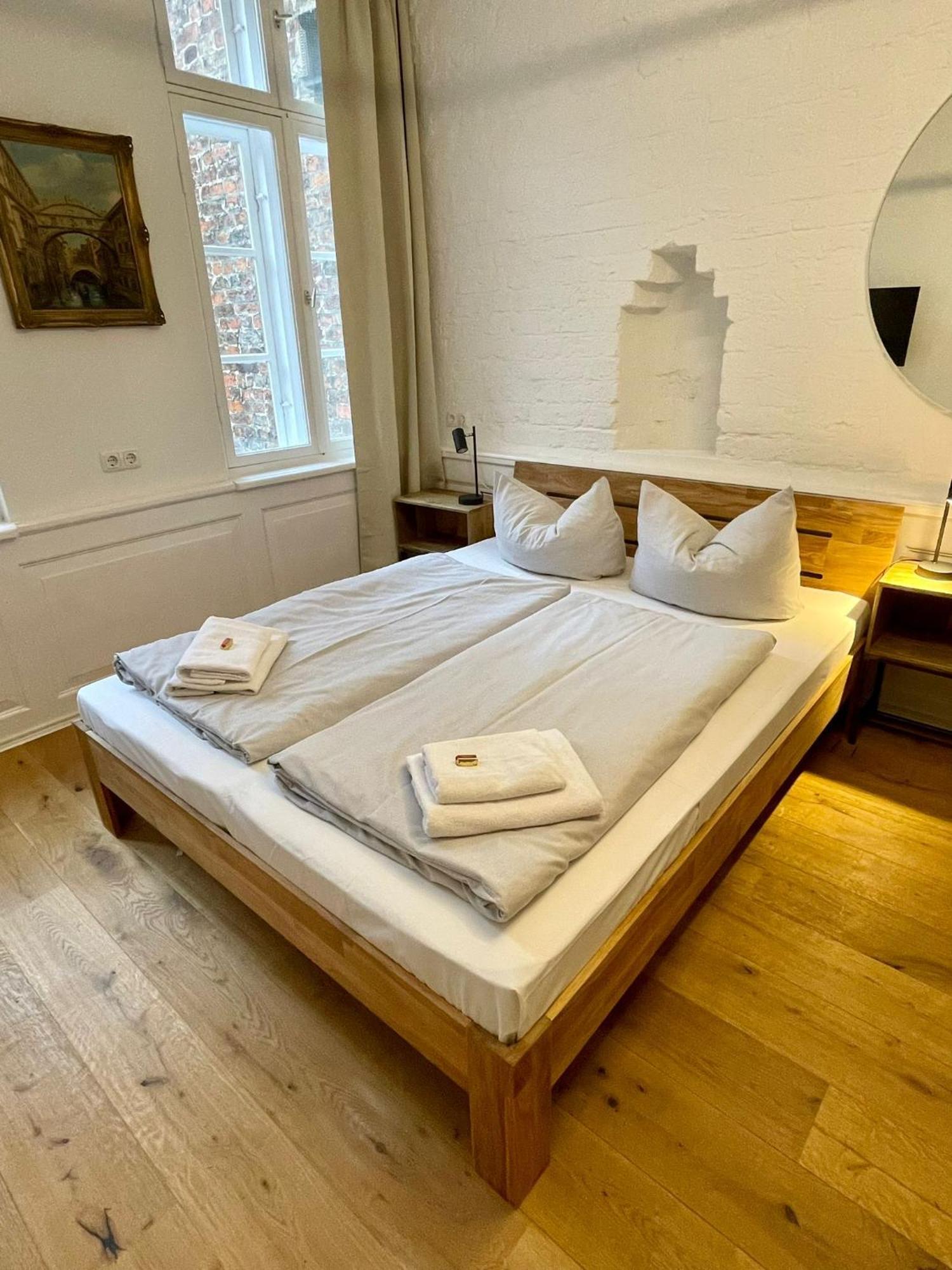 Apartments Fleischhauerstrasse Любек Екстериор снимка