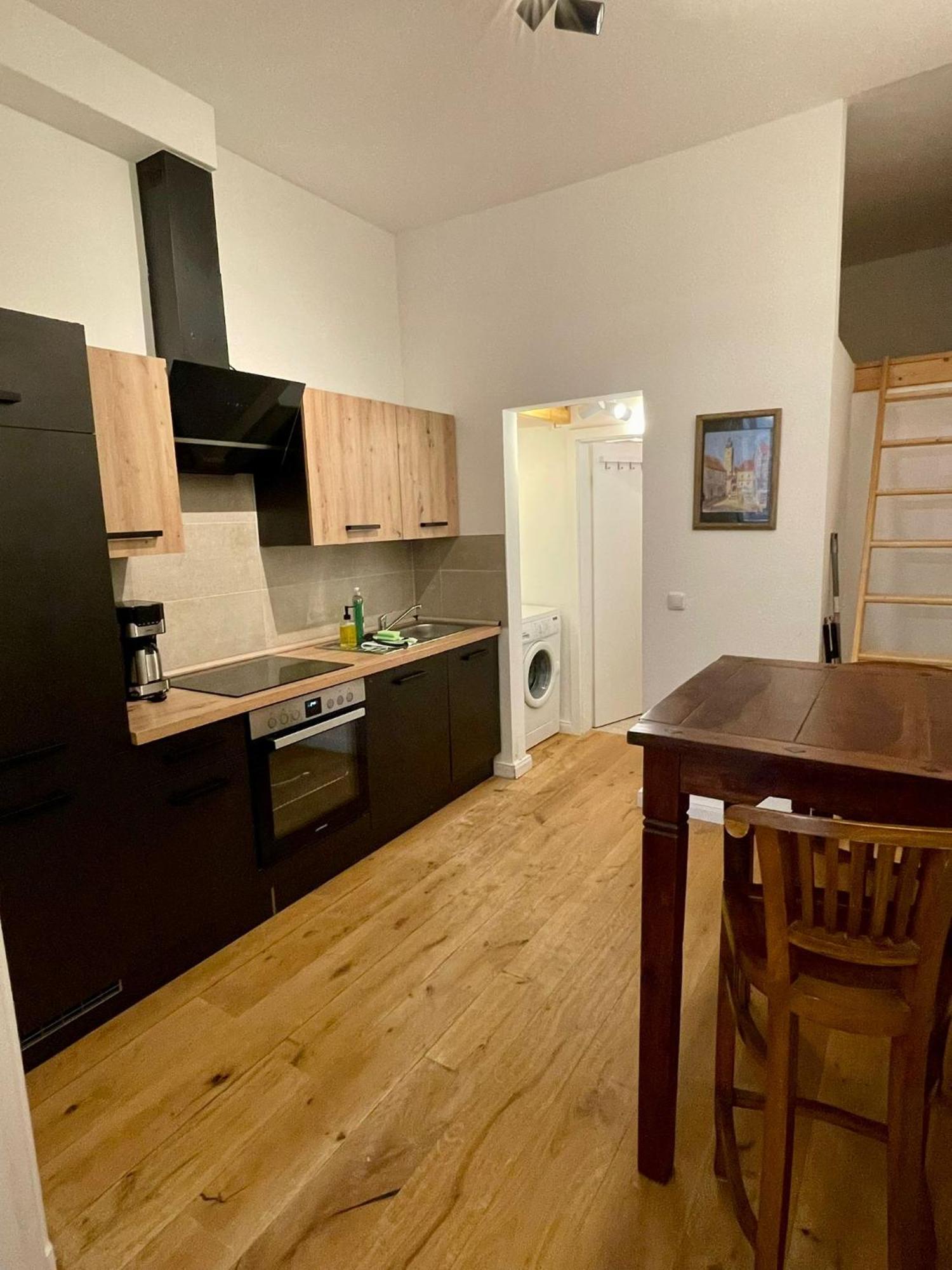 Apartments Fleischhauerstrasse Любек Екстериор снимка
